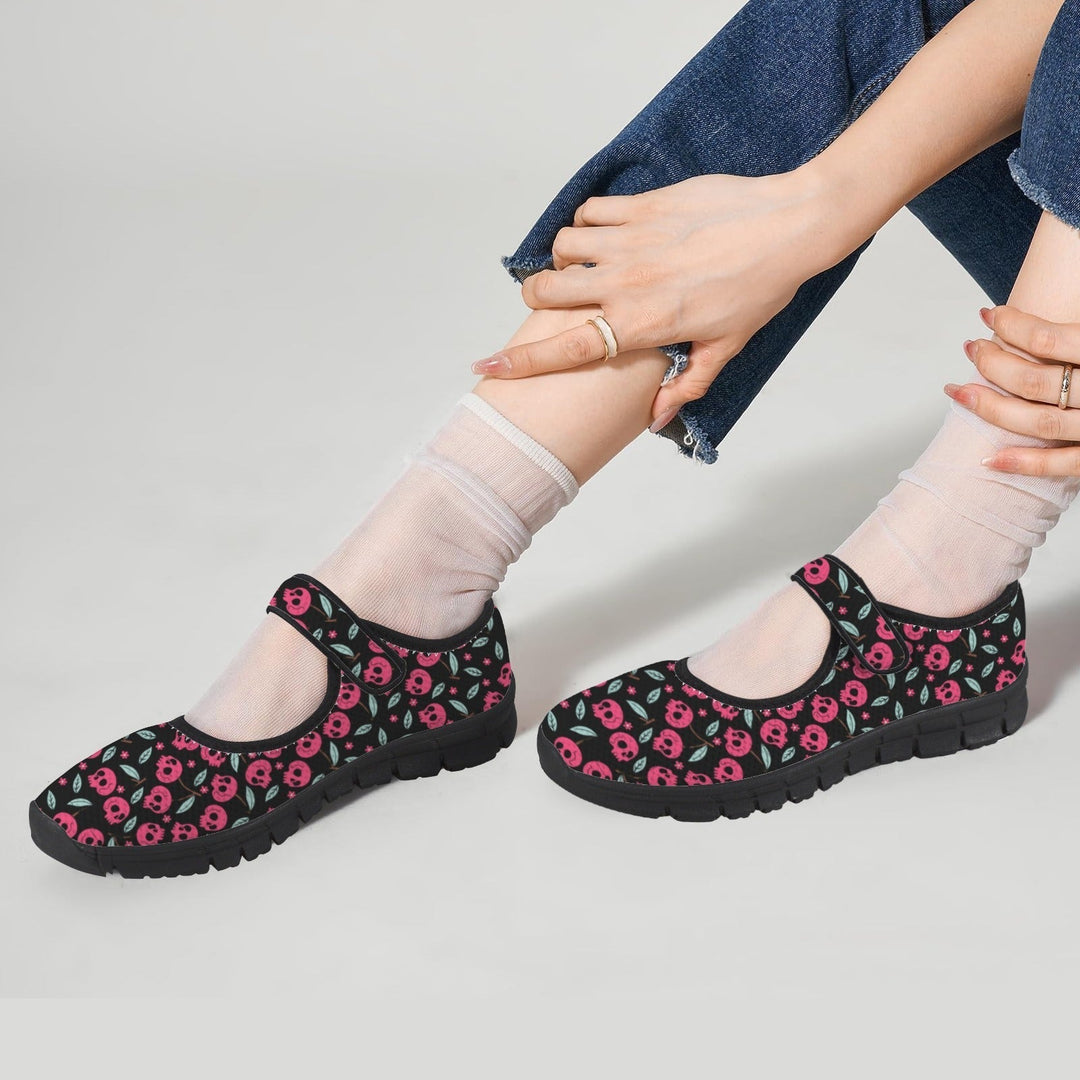 Mary Jane Shoes Styling Guide: From Casual to Dressy