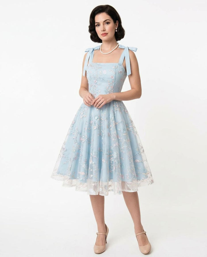 Blue Lace Cocktail Dress – Vintage Embroidered Party