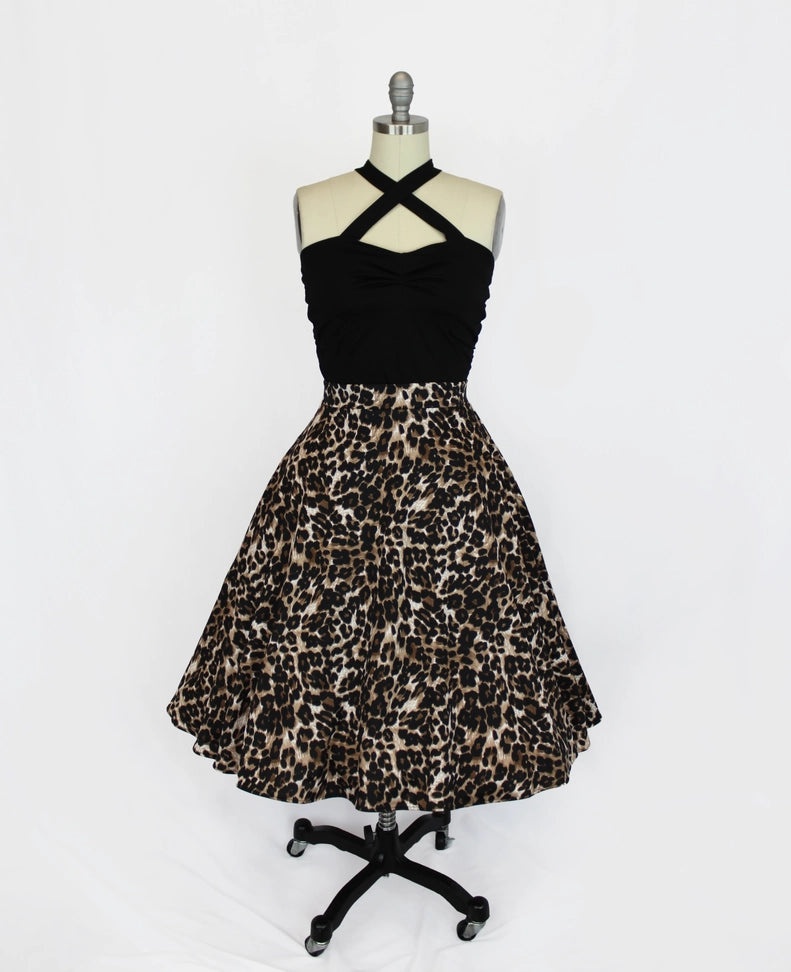 High-waisted leopard print rockabilly skirt in sizes XS to 3XL