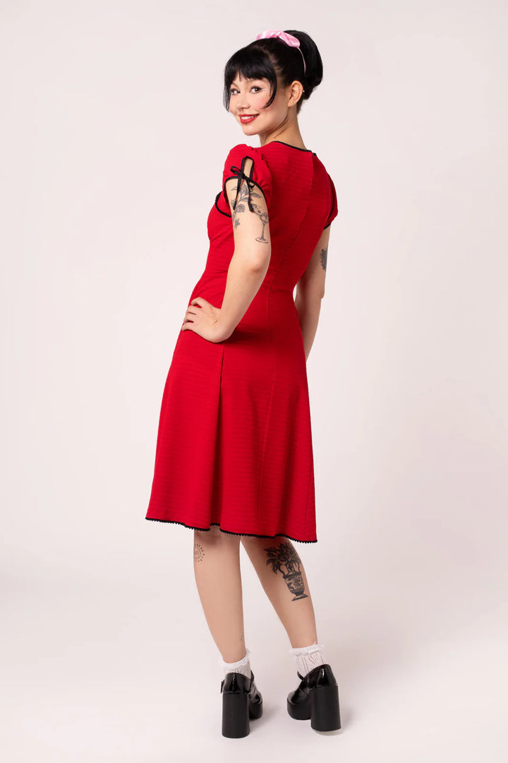 Robe mi-longue évasée Hell Bunny Casey Rouge Années 50