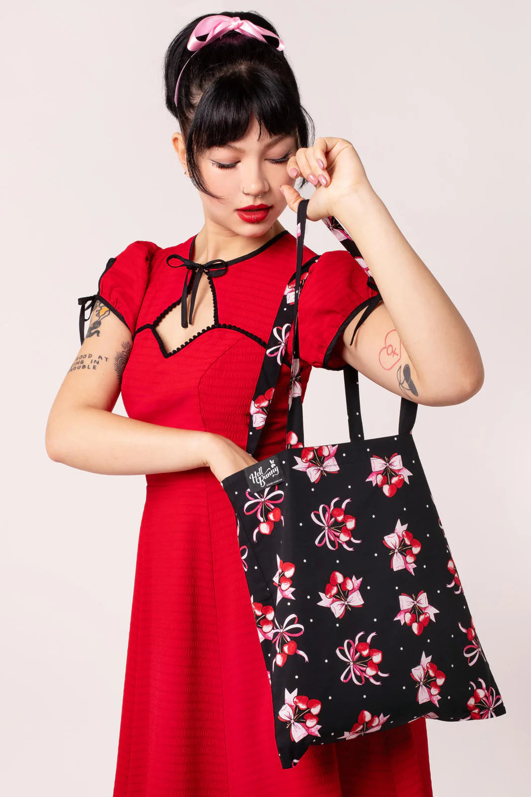 Robe mi-longue évasée Hell Bunny Casey Rouge Années 50