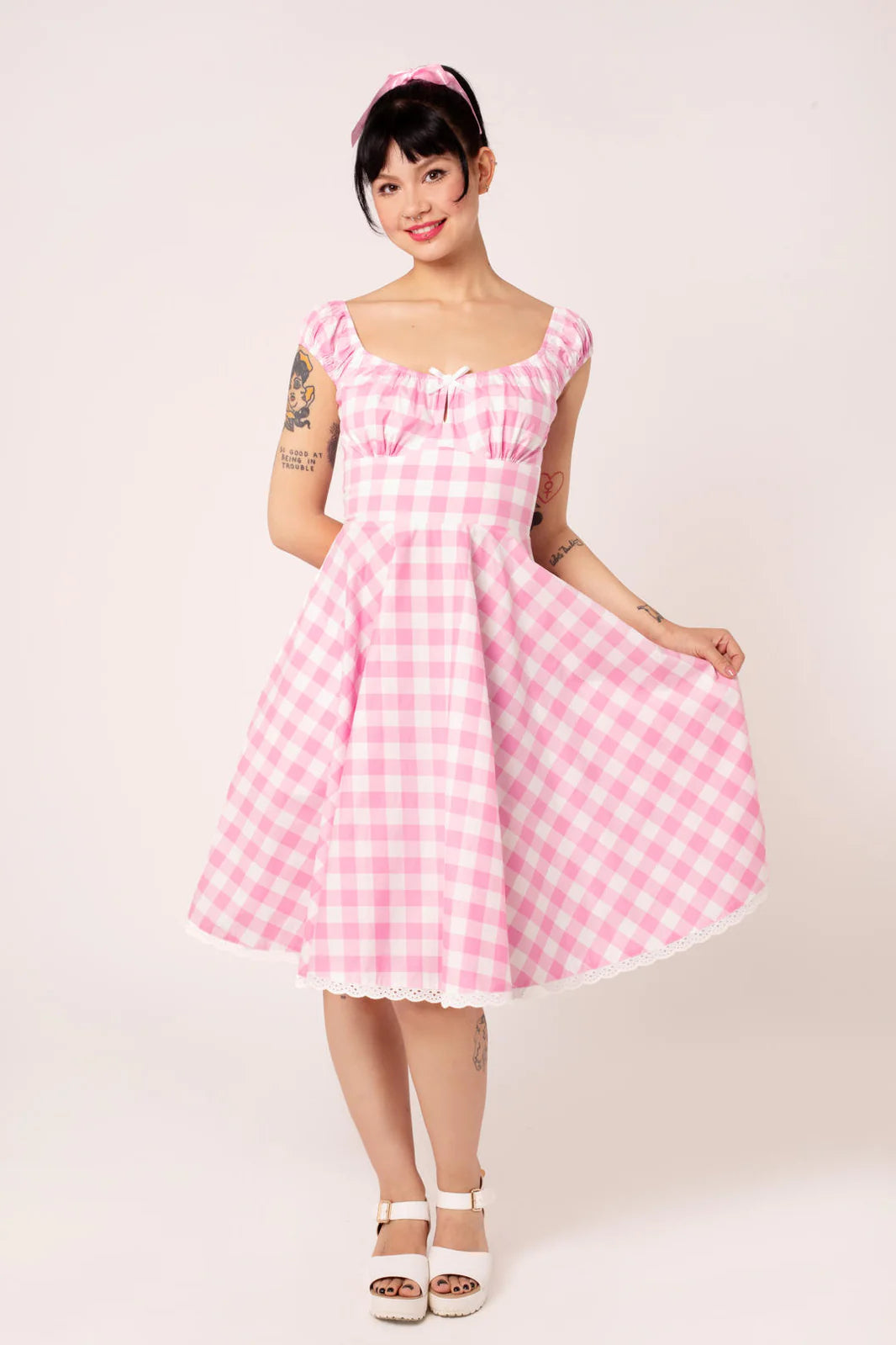 Robe midi Hell Bunny Cindy en vichy rose, style années 50
