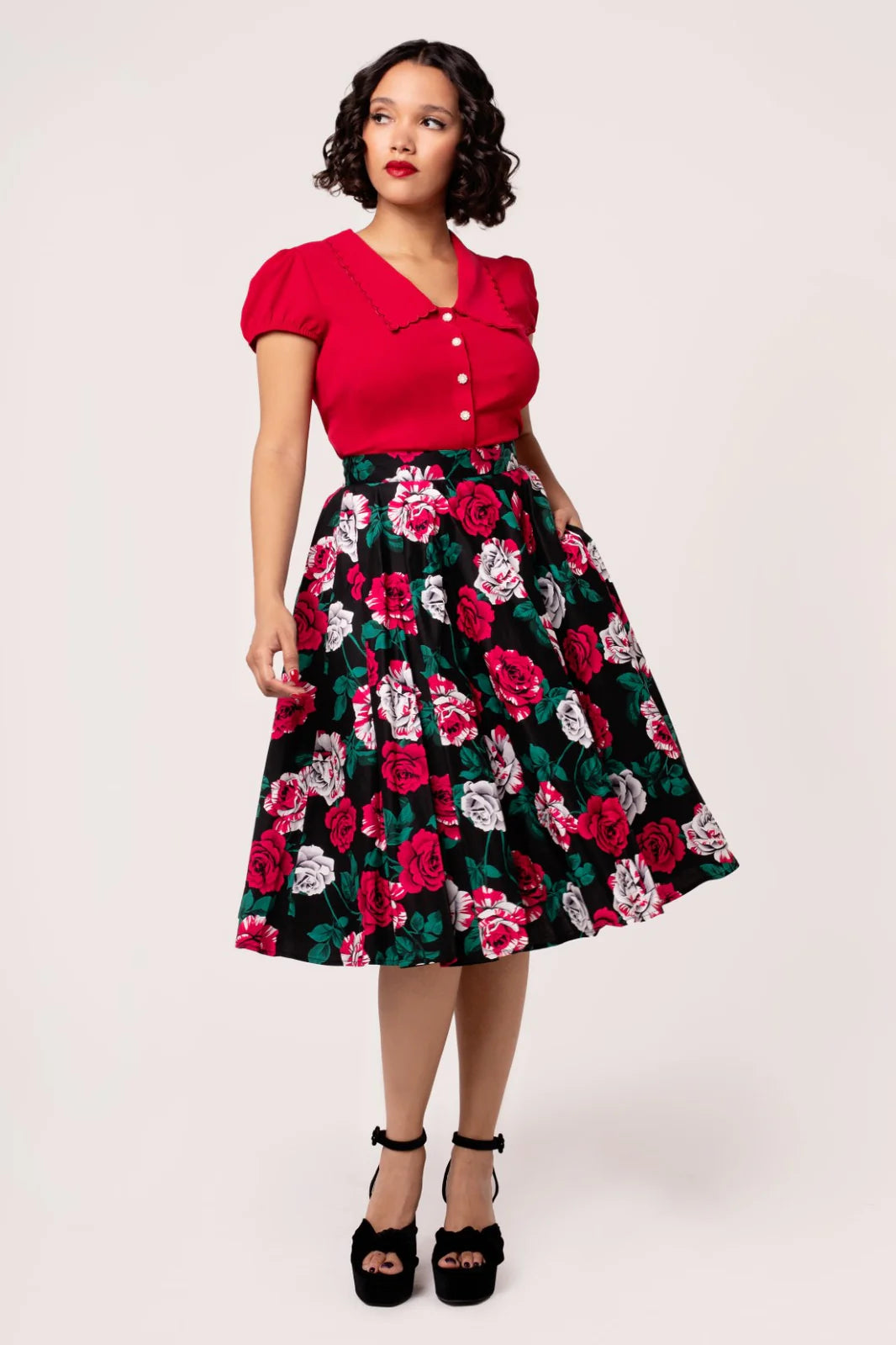 Hell Bunny Paint Me Roses Circle Skirt – Black 50s Vintage Rose Skirt