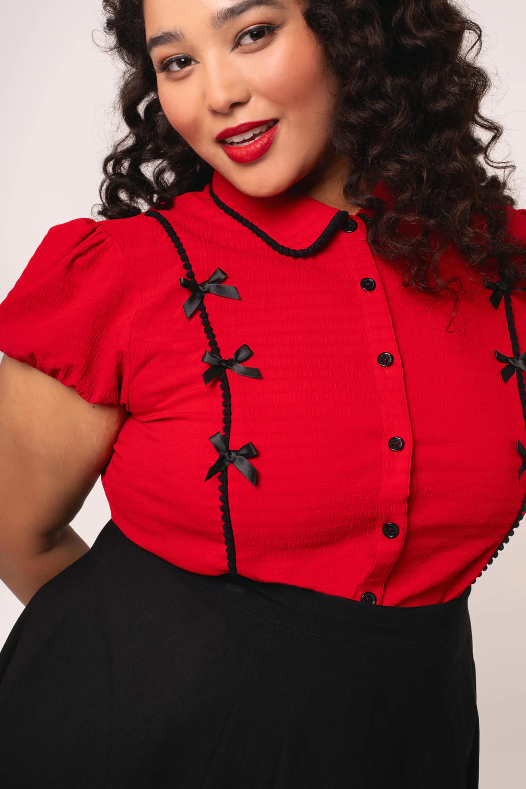 Chemisier Hell Bunny Casey à nœud rouge