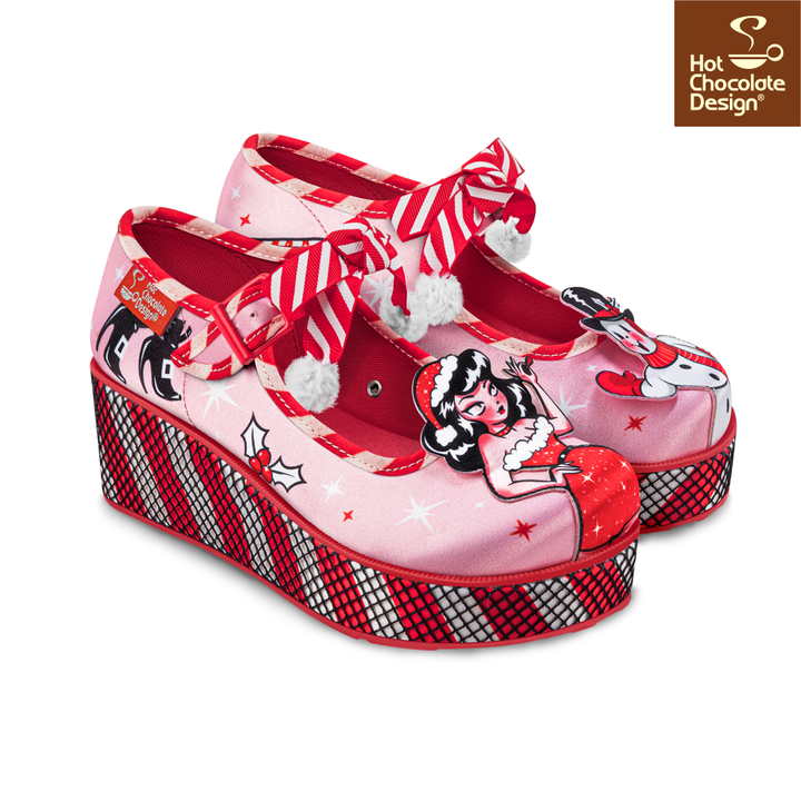 Hot Chocolate Design – Betty Claus Platform