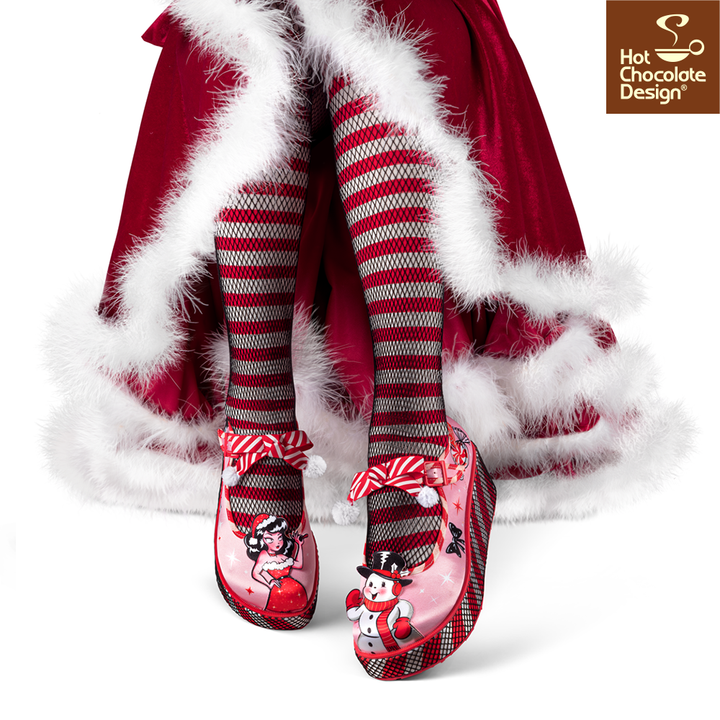 Hot Chocolate Design – Betty Claus Platform