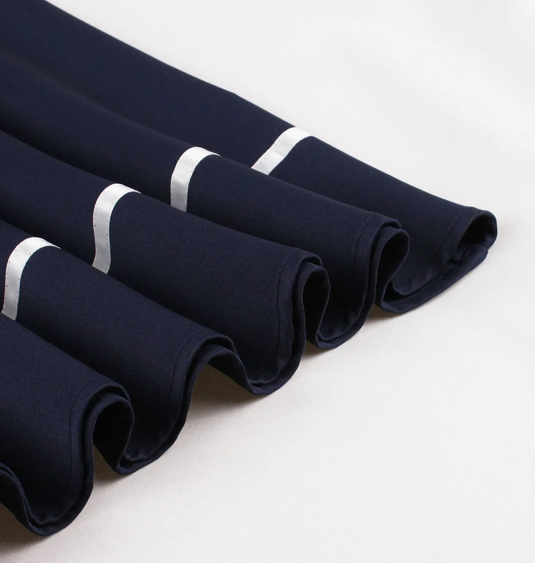 Robe évasée « Navy Sailor Bow » – Inspirée du style vintage (TP–XXL)