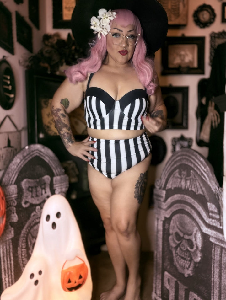 Black and white striped vintage high-waisted bikini by Mindy Morbs
